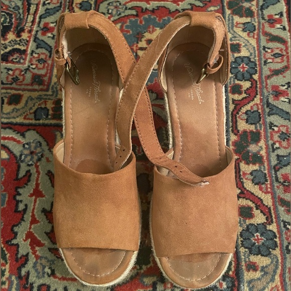 Universal Thread Platform Espadrille Sandals - Picture 5 of 7